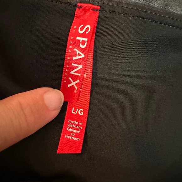 SPANX Women’s Faux Leather Leggings Size XL Black Shaping Compression - Picture 6 of 9